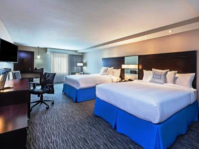 Отель Courtyard Houston I-10 West/Park Row Экстерьер фото
